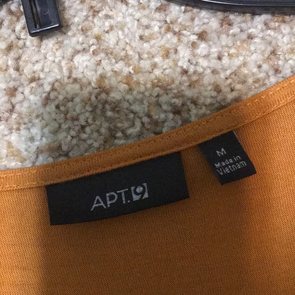 Comfy Top - Picture 2 of 3